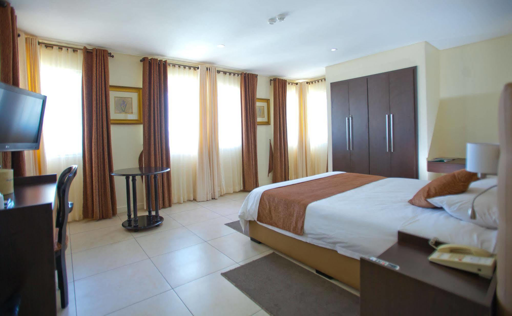 Hotel Monte Carlo مابوتو المظهر الخارجي الصورة
